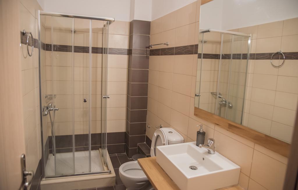 Aperanto House Paralia Loutsas Екстер'єр фото