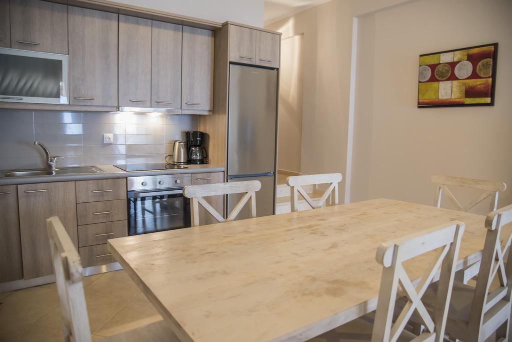 Aperanto House Paralia Loutsas Екстер'єр фото