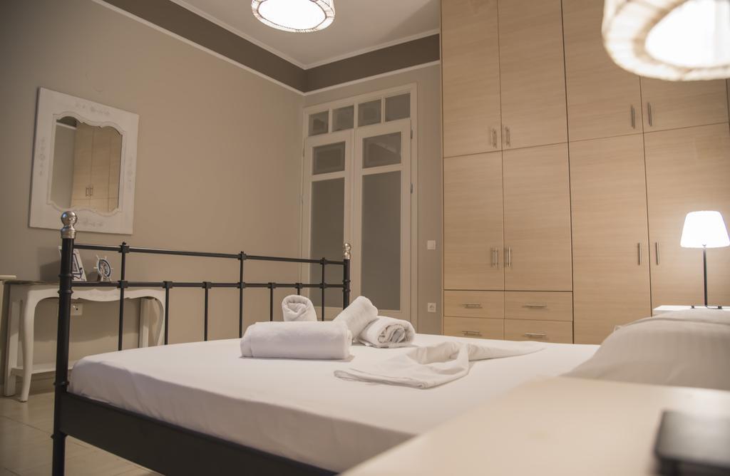 Aperanto House Paralia Loutsas Екстер'єр фото