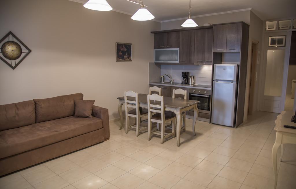 Aperanto House Paralia Loutsas Екстер'єр фото
